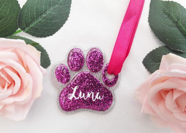Personalised resin paw print,new dog gift,resin glitter paw print,resin pet loss gift,resin pet loss tree decor, resin rear view mirror paw print,dog hanging decoration,personalised paw print,personalised pet memory hanging decor,pet christmas decor,pet lover gift,dog owner gift