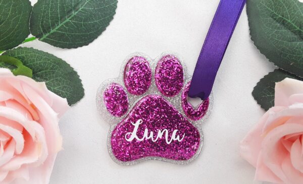 Personalised resin paw print,new dog gift,resin glitter paw print,resin pet loss gift,resin pet loss tree decor, resin rear view mirror paw print,dog hanging decoration,personalised paw print,personalised pet memory hanging decor,pet christmas decor,pet lover gift,dog owner gift