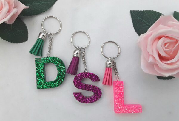 Resin initial keyring, resin glitter initial keyring,resin letter keyring, glitter mobile grip