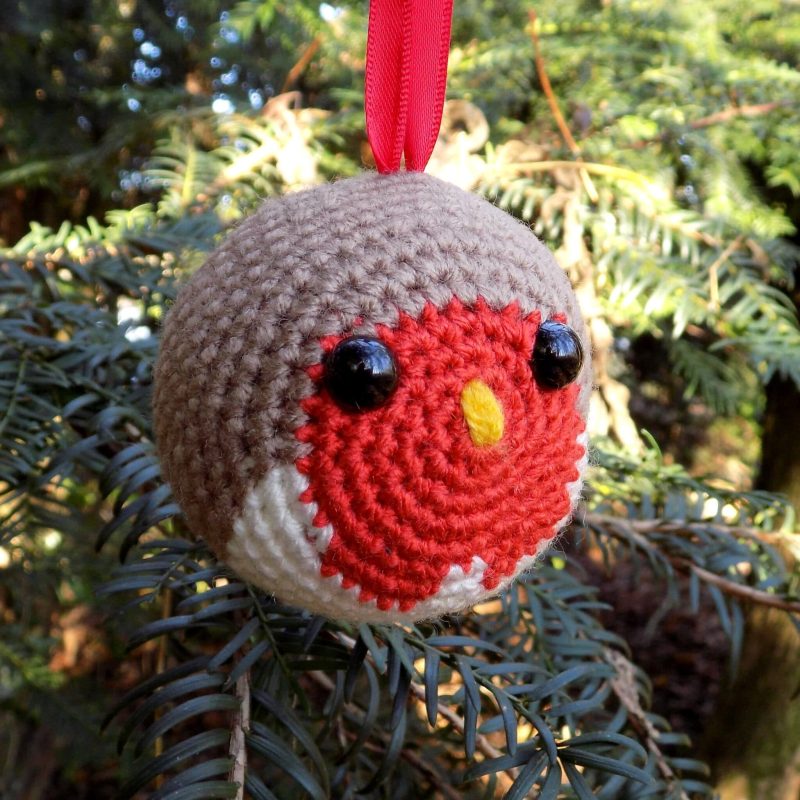 Robin crocheted tree decoration - ready to ship