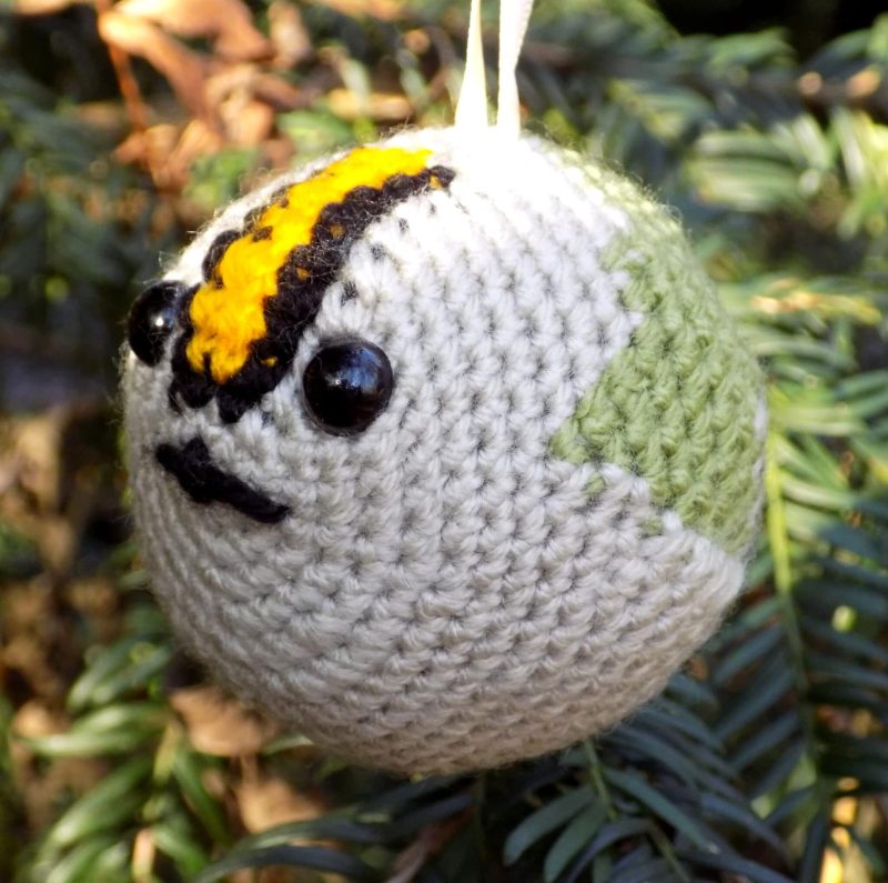 Goldcrest crocheted tree decoration - ready to ship