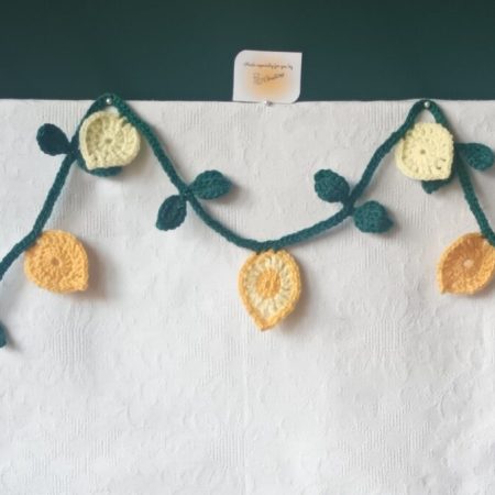 Floral Crochet Garland - Shades of Range