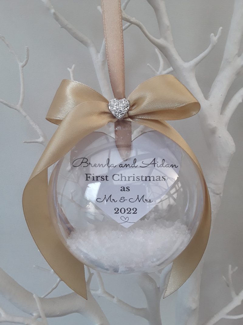 8cm Beautiful Personalised First Christmas Ornament,Mr & Mrs Bauble,First Christmas as Mr & Mrs Bauble,1st Christmas Memory Bauble, Snow Filled Bauble,Crystal Filled Bauble