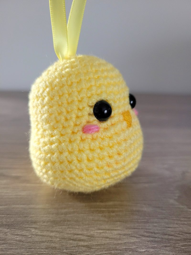 Chick crocheted tree decoration - ready to ship