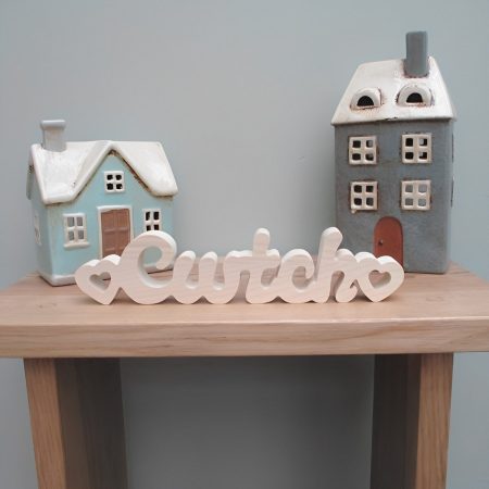 Chunky Wooden Cwtch with Double Heart