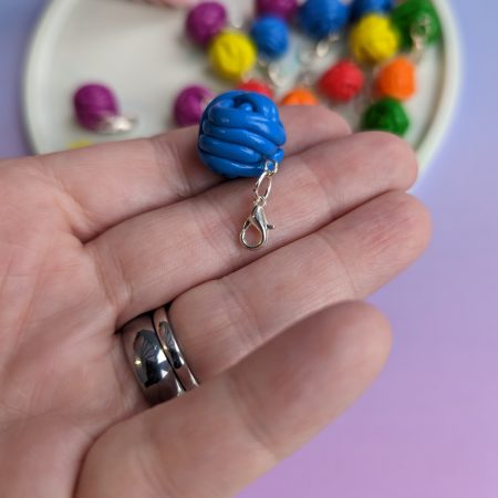 Bundle of 6 Balls of Yarn polymer clay Charms - Image 5