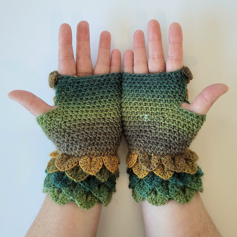 One Of A Kind hand crocheted OWL fingerless gloves - Small / Med - Green