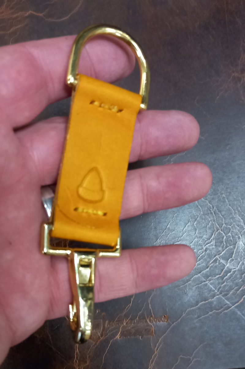 Keyring, Handcrafted from 1.2mm to 1.4mm Walpier Buttero leather 25mm wide strap.