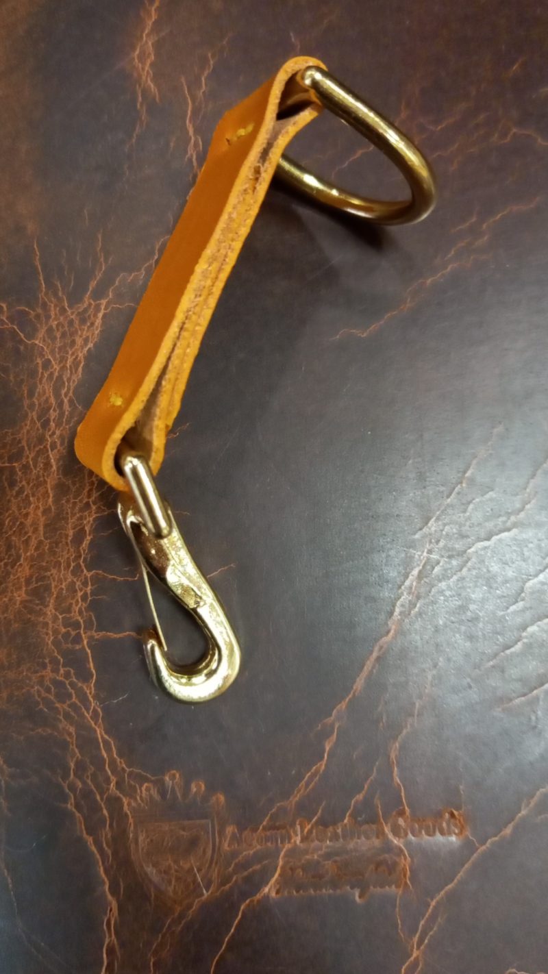 Keyring, Handcrafted from 1.2mm to 1.4mm Walpier Buttero leather 25mm wide strap.