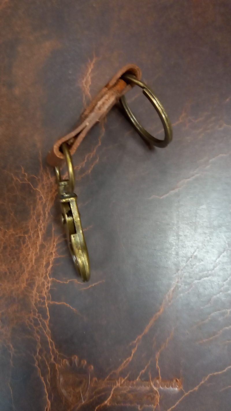 Keyring, Constucted from Lyveden Leather with antigue effect Harware.