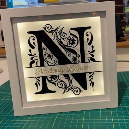 Nadolig Llawen Shadow Box