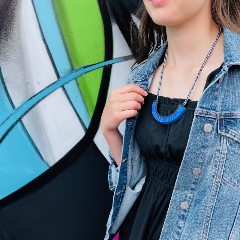 Semicircle necklace