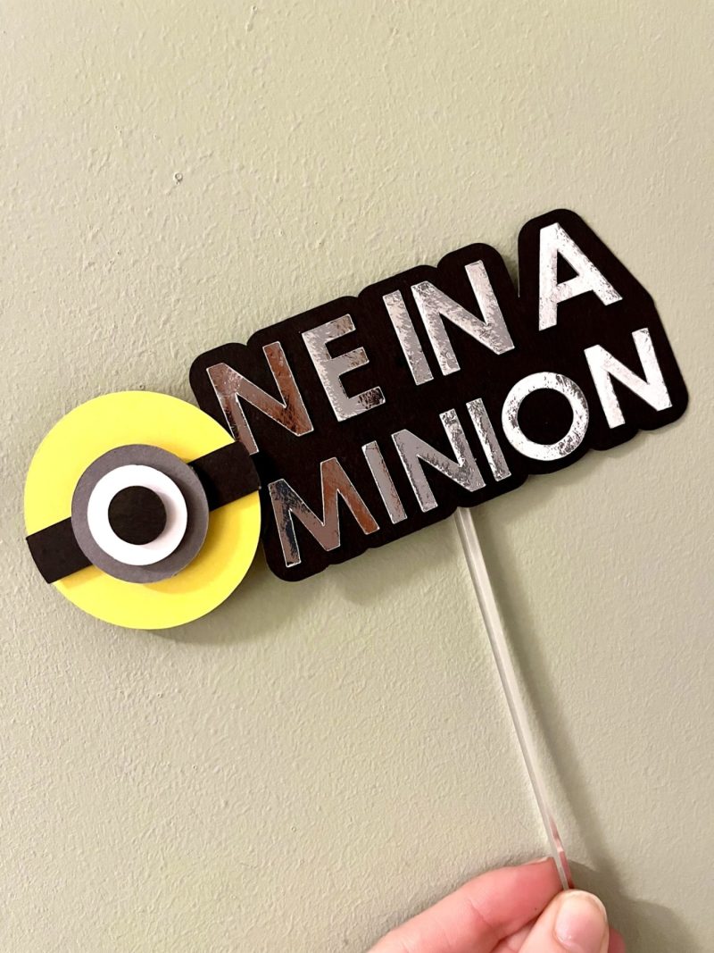 Minion Cake Topper