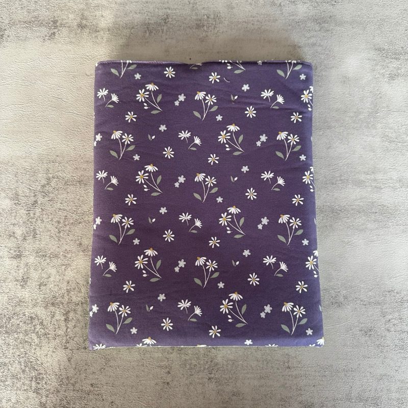 Daisy Book Sleeve with Shh... I'm reading phrase, Fabric Book Sleeve, Book Pouch or Book Cosy