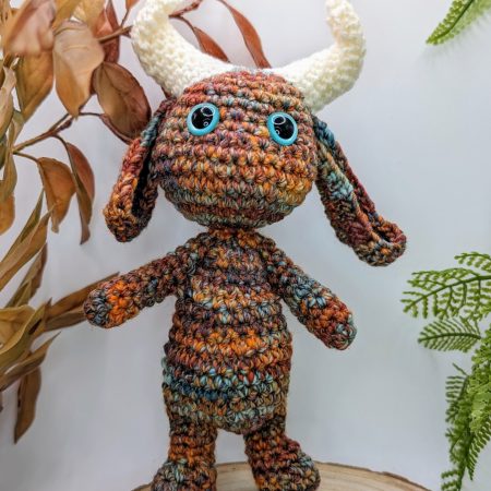 Enchanted Woodland Ramshorn Fae figure - large