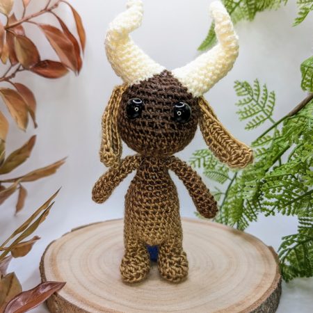 Enchanted Woodland Ramshorn Fae figure - brown