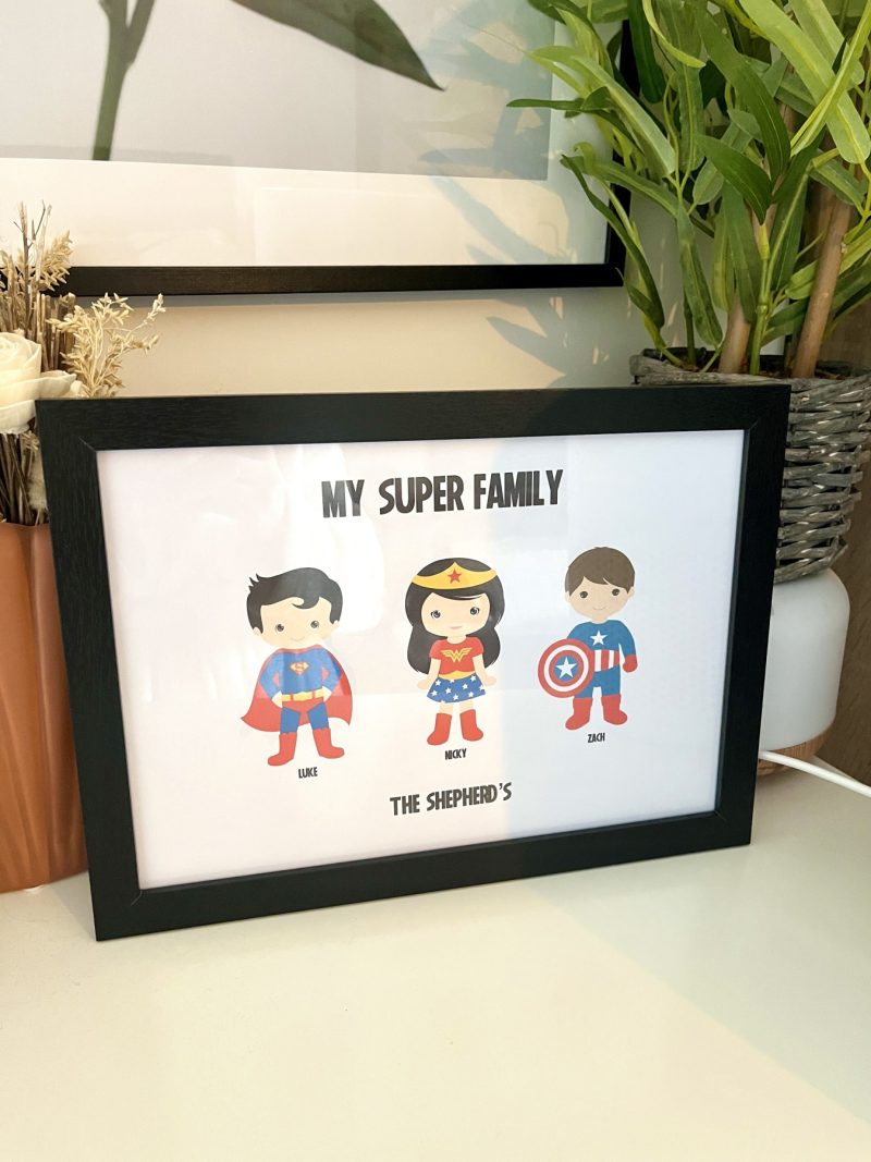 Super Family Print