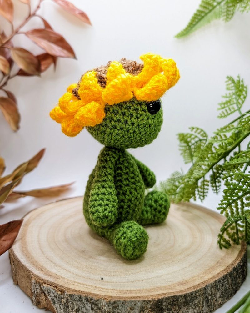 Enchanted Woodland Flower Fae figure