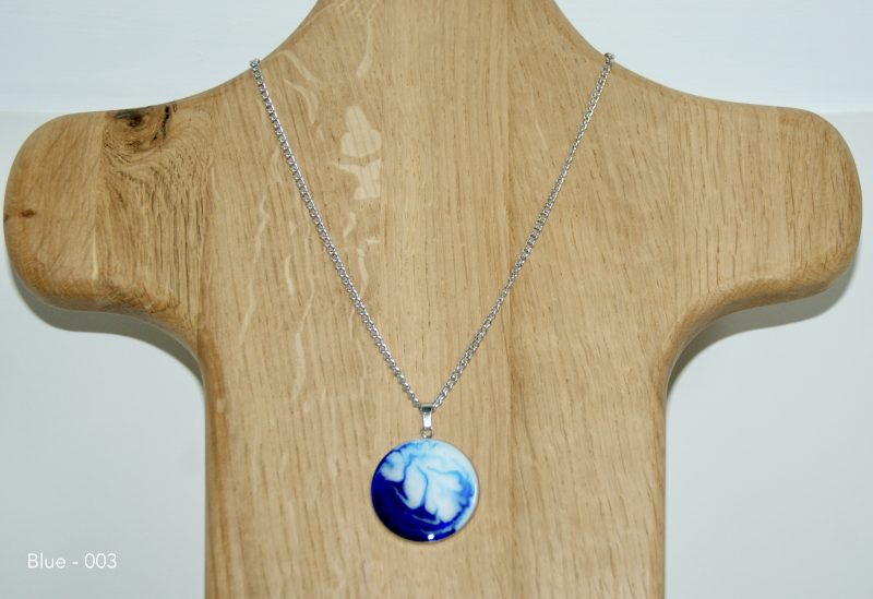 Blended Resin Pendant Necklaces - Blue