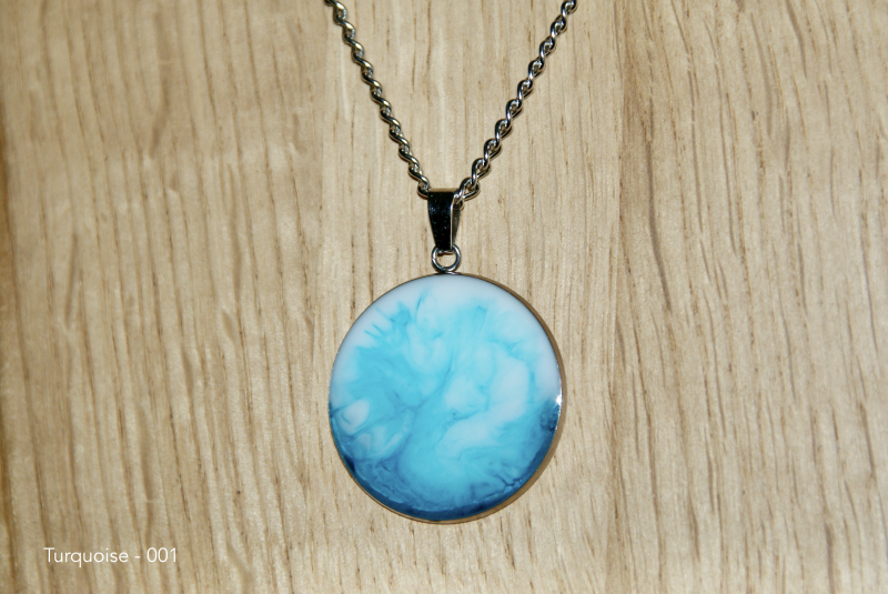 Blended Resin Pendant Necklaces - Turquoise