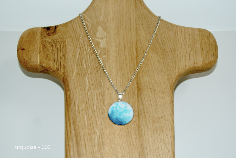 Blended Resin Pendant Necklaces - Turquoise