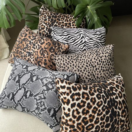 Mini pillow with removable cover ("Supersoft Snake")