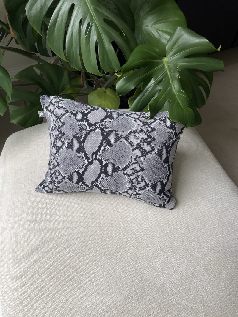 Mini pillow with removable cover ("Supersoft Snake")