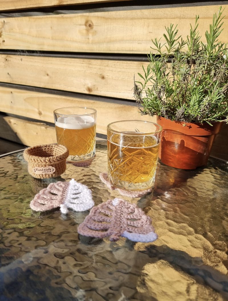 Cute crochet monstera coasters