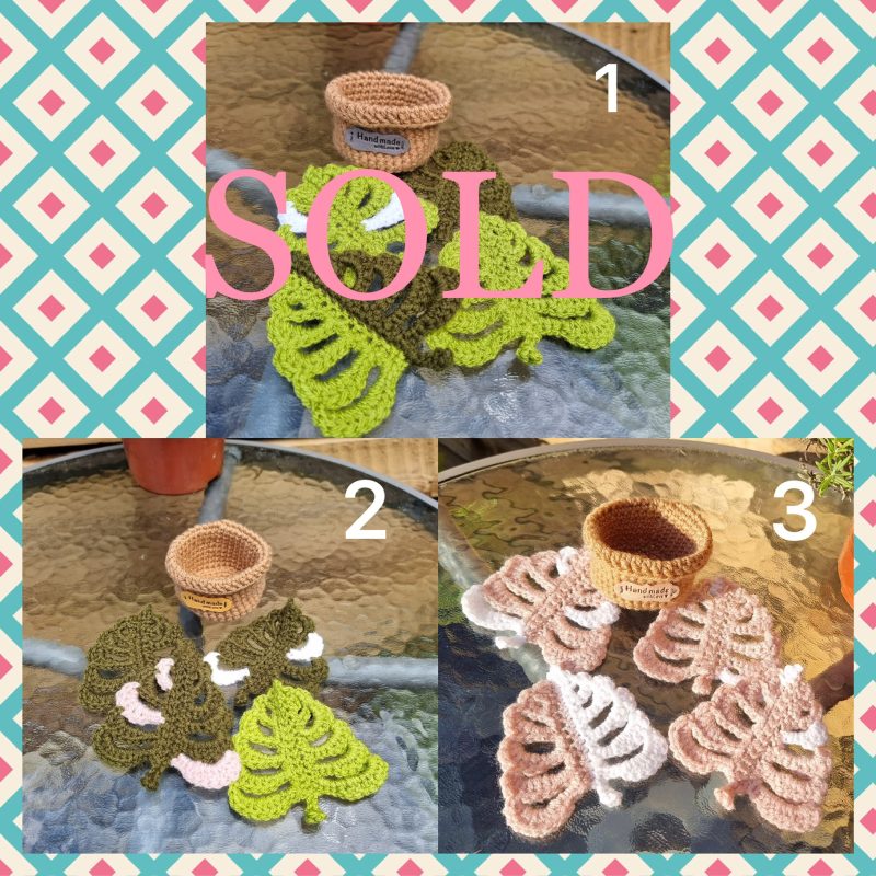 Cute crochet monstera coasters