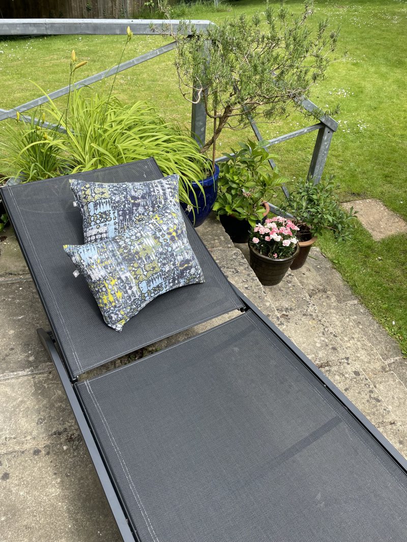 Mini pillow with removable cover ("Geo 1")