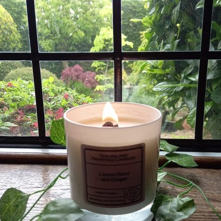 NATURAL WAX CANDLES MADE WITH LEMONGRASS AND GINGER ESSENTIAL OILS