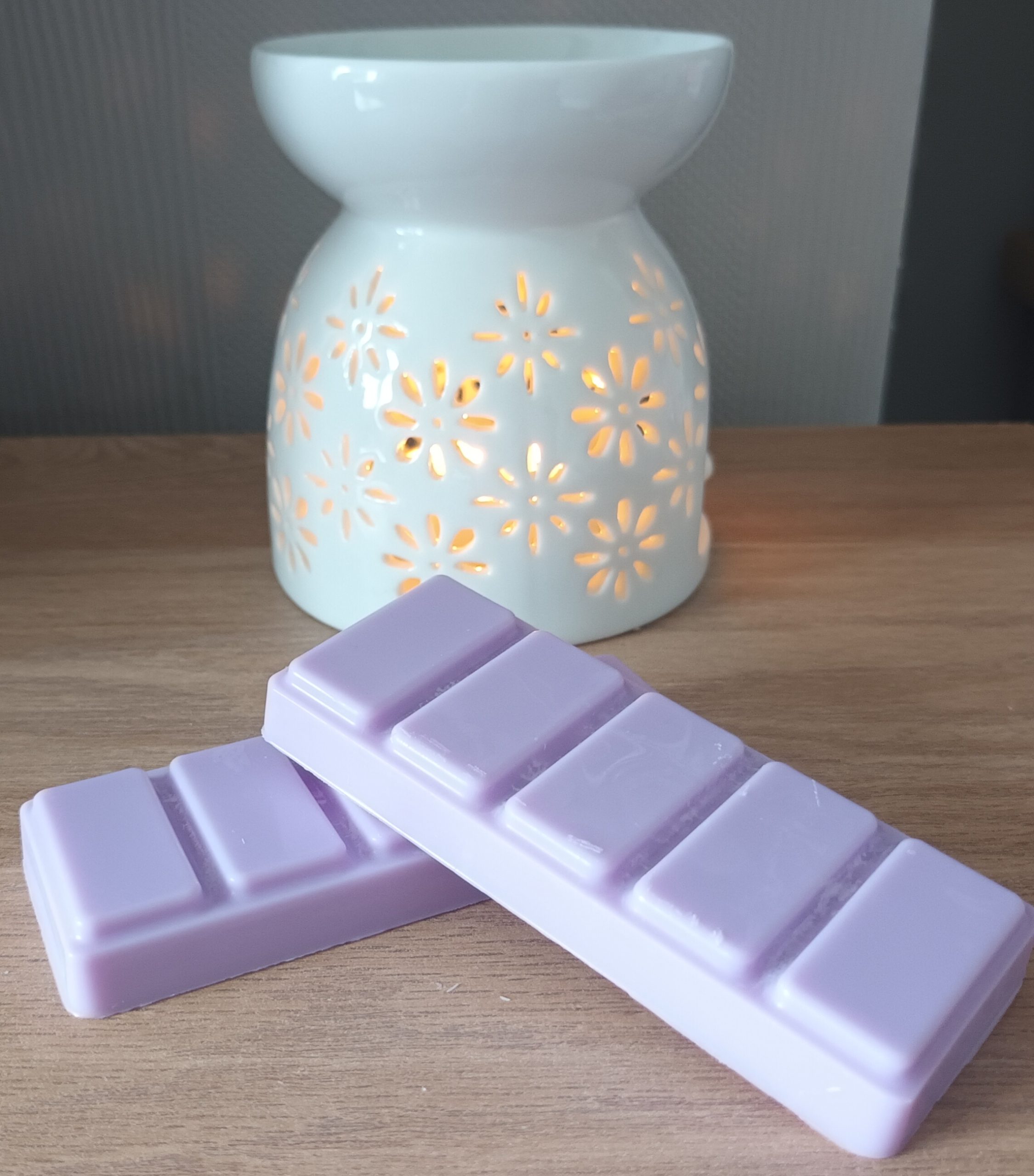 "Fruit salad" snap bars