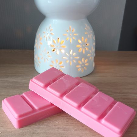 "Snow angel" soy snap bars