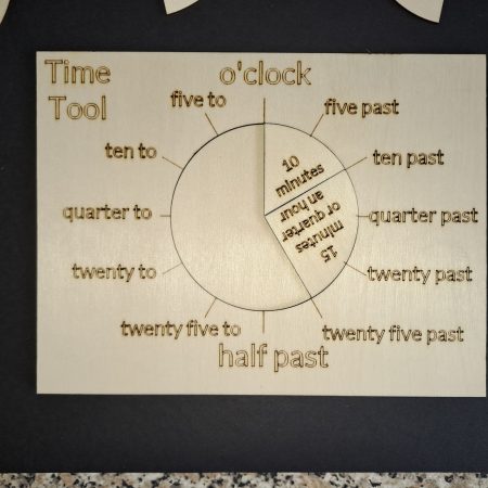 Telling Time Pie with booklet - Every 5 minutes included and basic time tool - learning school home