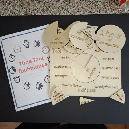Telling Time Pie with booklet - Every 5 minutes included and basic time tool - learning school home