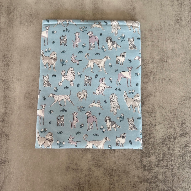 Dog Book Sleeve with Shh... I'm reading phrase, Fabric Book Sleeve, Book Pouch or Book Cosy