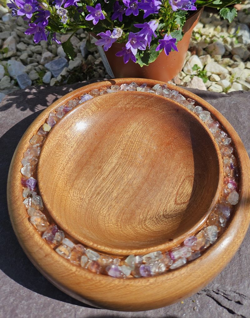 Sapele and fluorite bowl