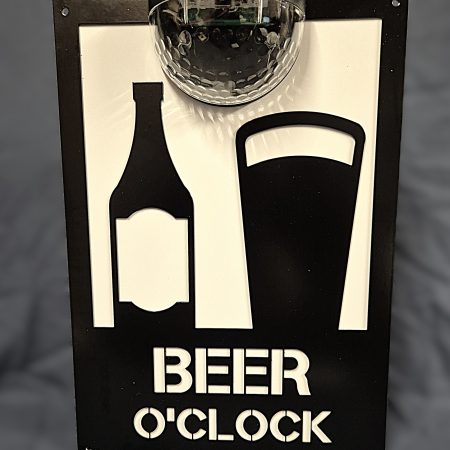 Beer o Clock solar light wall plaque.