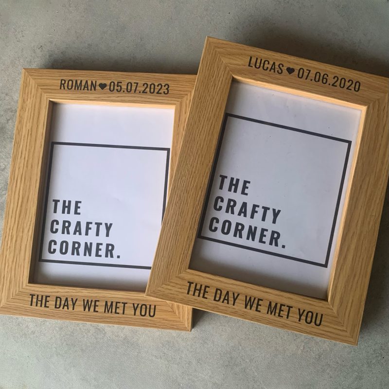 Personalised custom oak photo frame | the perfect gift for all the family