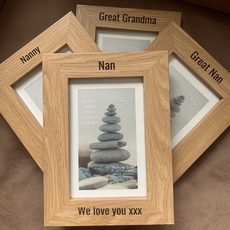 Personalised custom oak photo frame | the perfect gift for all the family