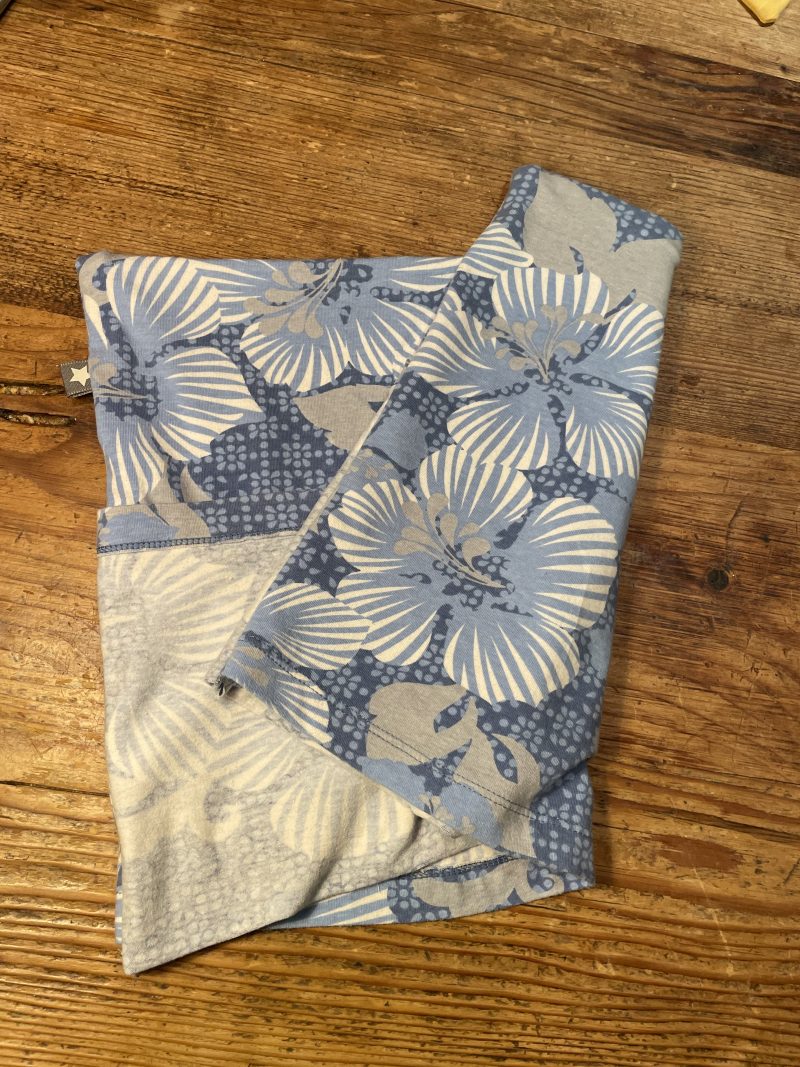 Mini pillow with removable cover ("Blue Hibiscus")
