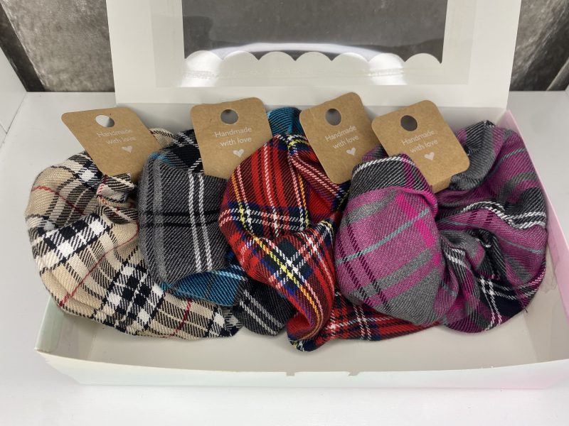 Set of 4 tartan scrunchies, scrunchies fashion, tartan scrunchy gift set, XL scrunchies, bridesmaid
