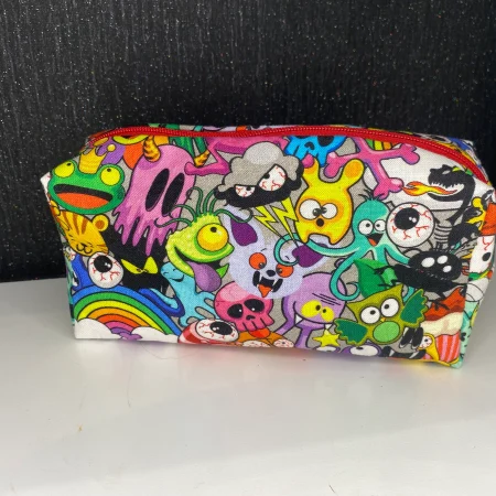 Kids cartoon pencil case, multi functional pouch, school accessories, stationary pouch, large