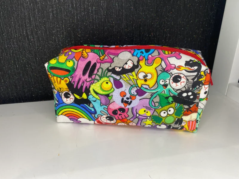 Kids cartoon pencil case, multi functional pouch, school accessories, stationary pouch, large