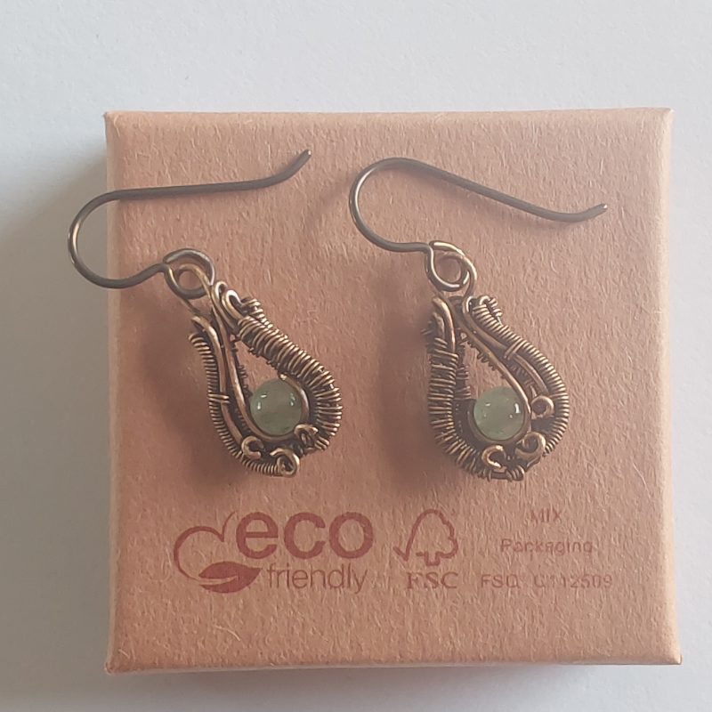 Wire weave Green Aventurine earrings with Niobium hypoallergenic ear wires.