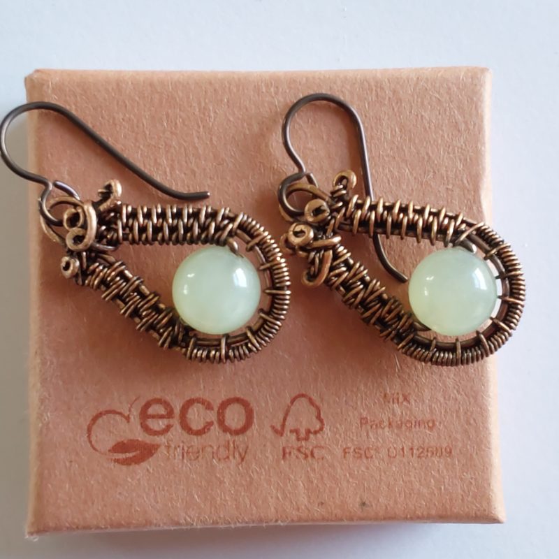 New Jade wire weave dangly earrings.