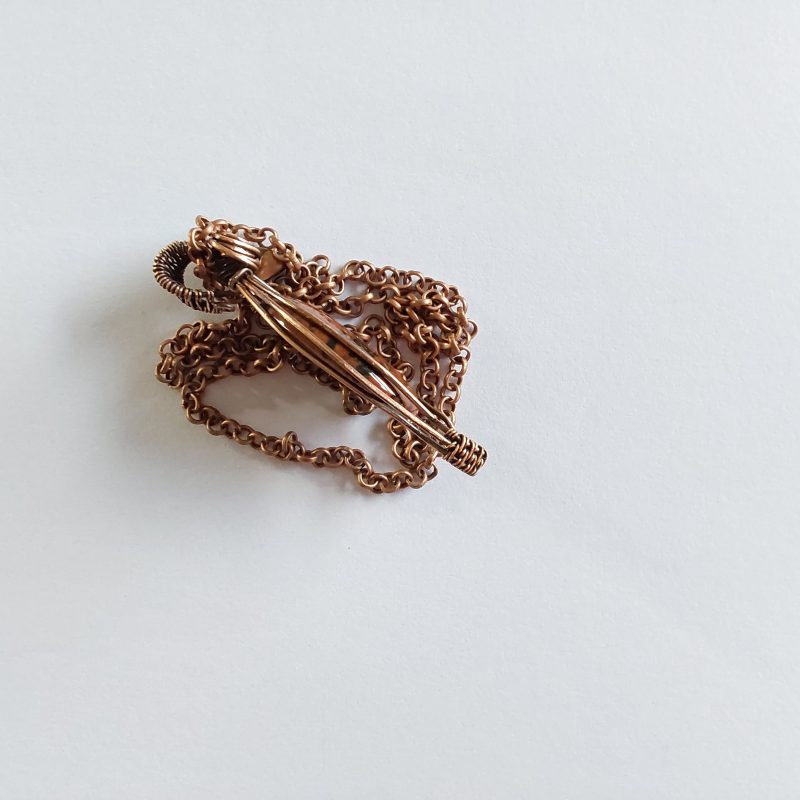 Wire wrapped Mahogany Obsidian pendant in antiqued copper. Length 4.5 cm with an 18 inch Rolo link chain. Free Tracked postage in UK