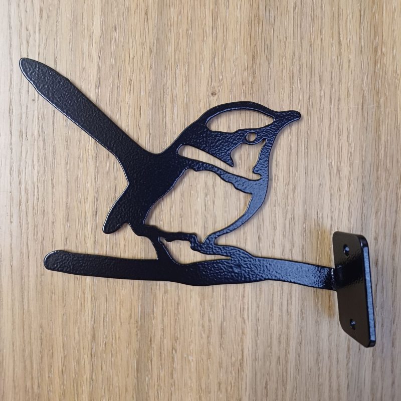 Steel Wren Tree Decor