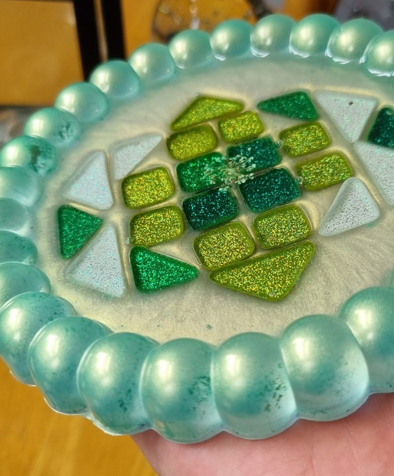 Handmade resin bubble coaster (circle), galactic, flowers, doughnuts, mosaic and more