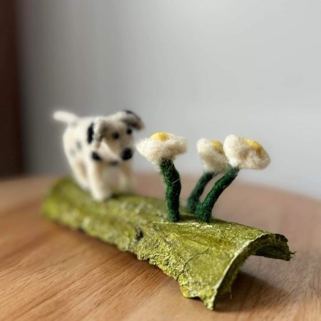 Needle felted Spot and the daisy flowers